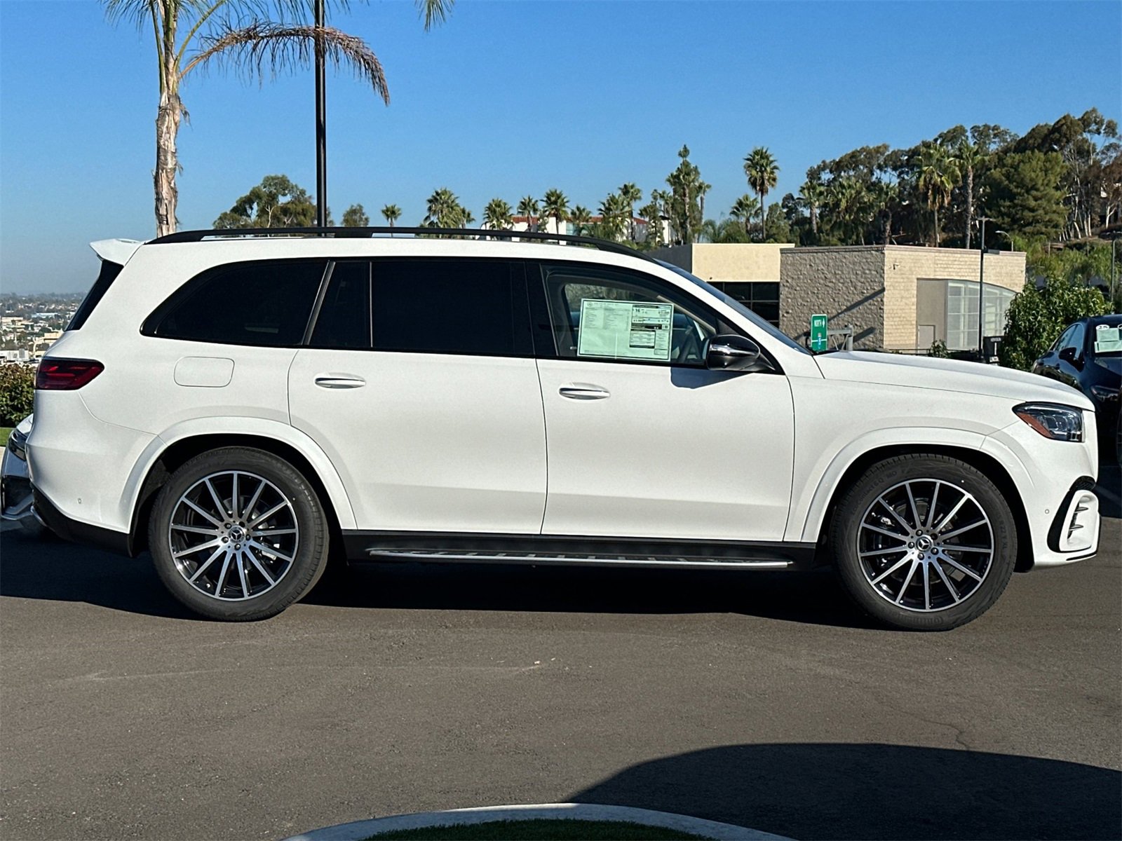 New 2026 Mercedes-Benz GLS 580 4MATIC image 2