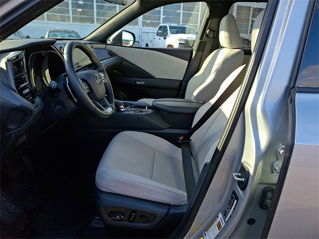 Used 2025 Lexus TX 350 AWD w/ Technology Package image 14