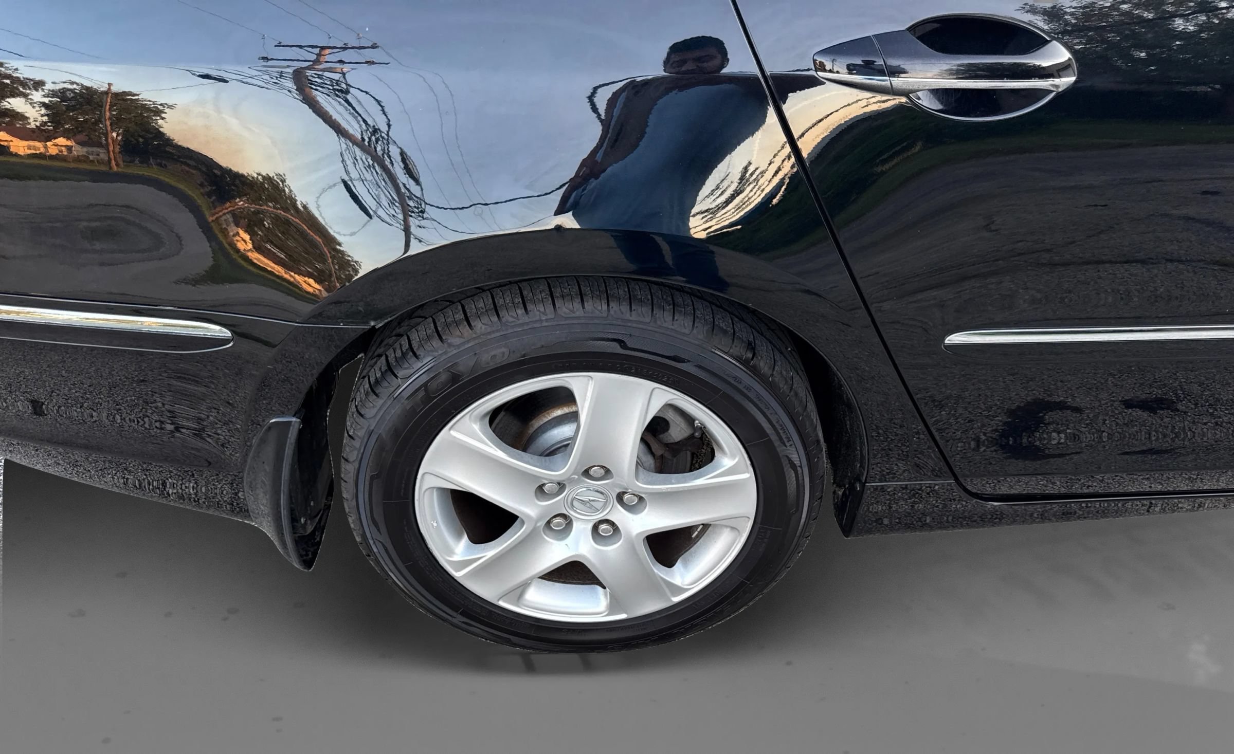 Used 2005 Acura RL AWD/4WD image 24