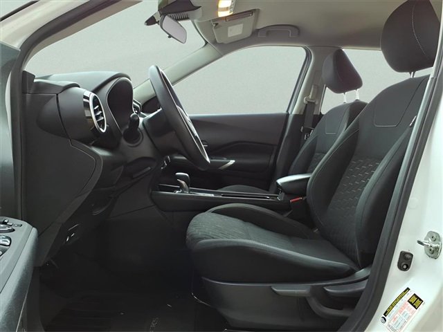 Used 2021 Nissan Kicks SV image 13