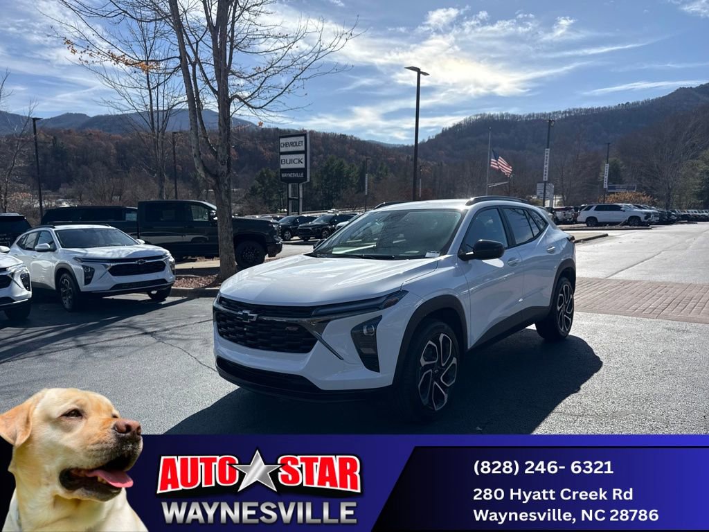 New 2025 Chevrolet Trax RS w/ Driver Confidence Package image 7