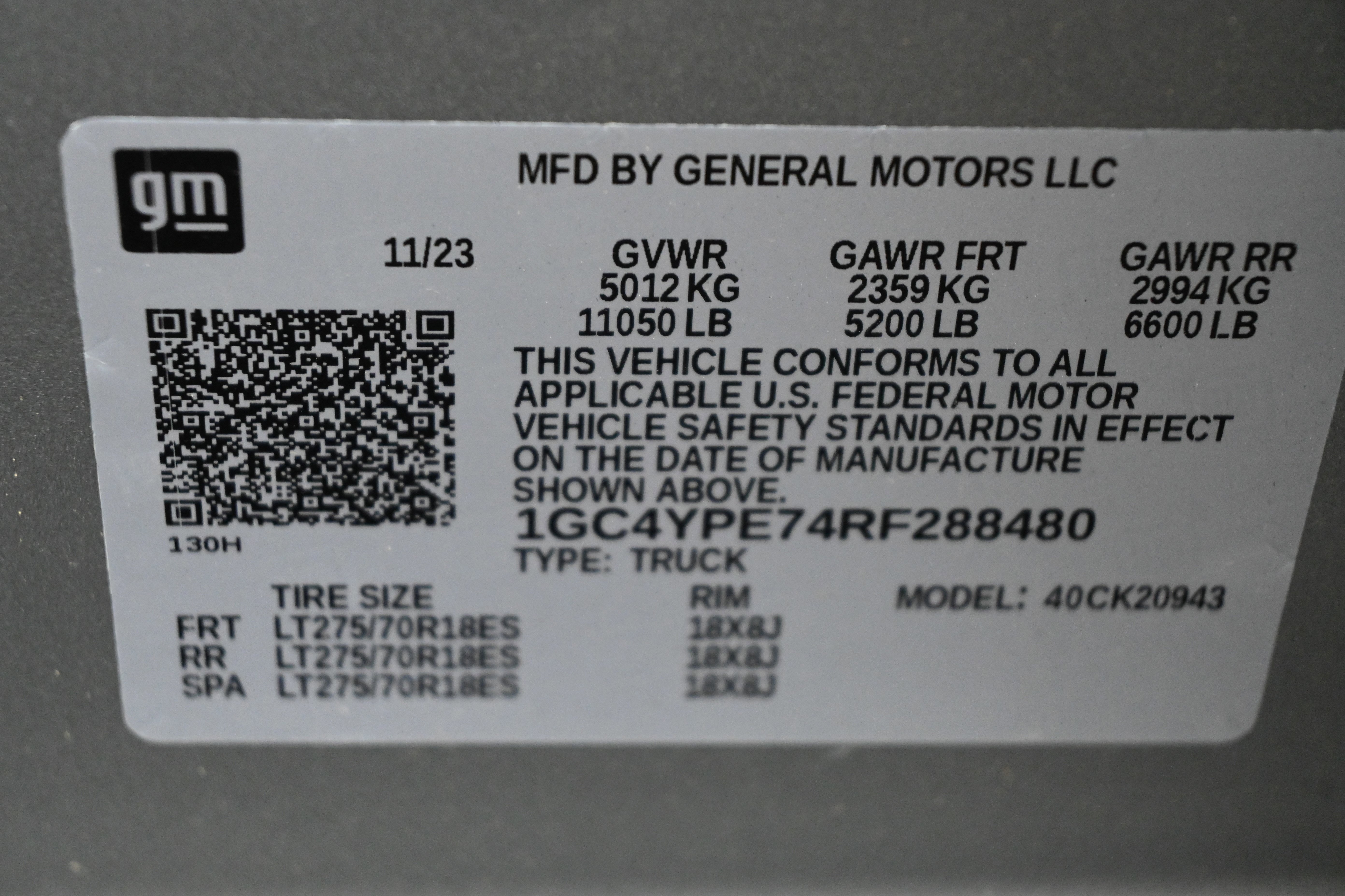 Used 2024 Chevrolet Silverado 2500 LTZ w/ LTZ Convenience Package image 17