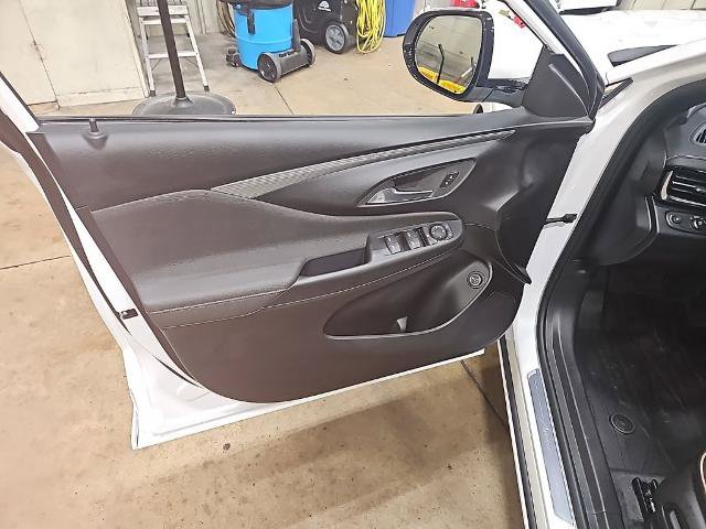 New 2026 Buick Envista Avenir image 10