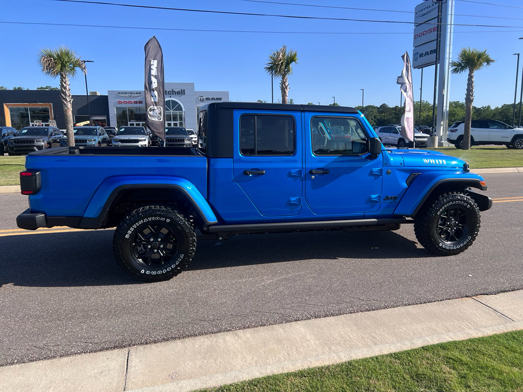 New 2026 Jeep Gladiator Willys AWD/4WD image 2
