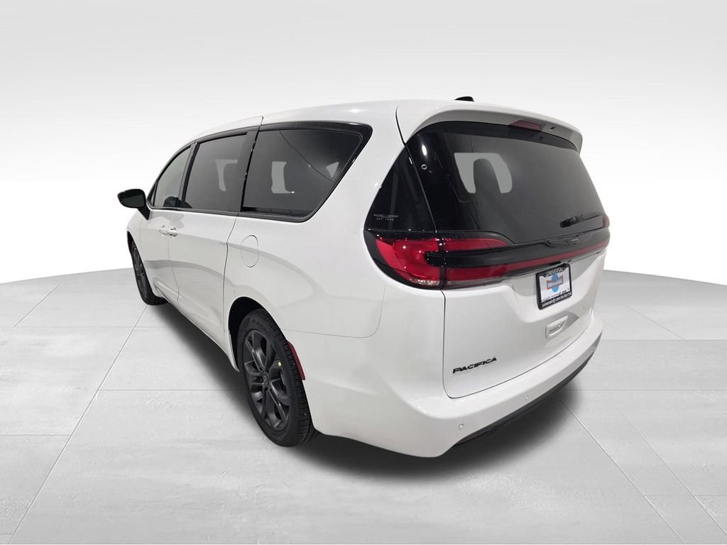 New 2026 Chrysler Pacifica Select FWD image 43