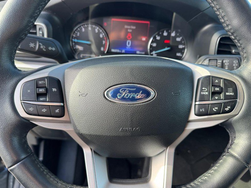 Used 2023 Ford Explorer XLT w/ Equipment Group 202A image 18