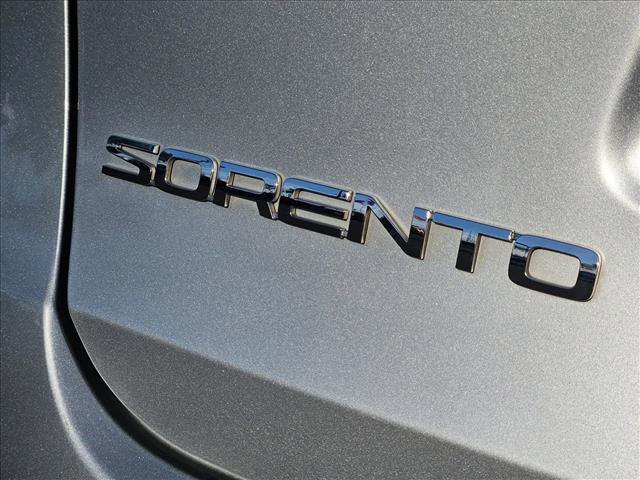 Used 2017 Kia Sorento L FWD image 28
