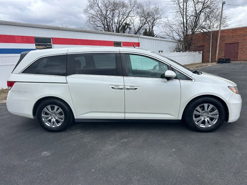 Used 2016 Honda Odyssey EX-L image 2
