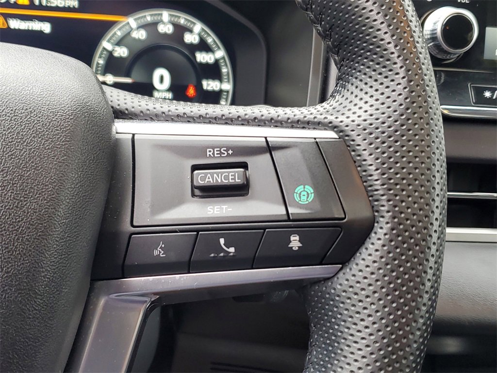 Used 2023 Mitsubishi Outlander SE image 25