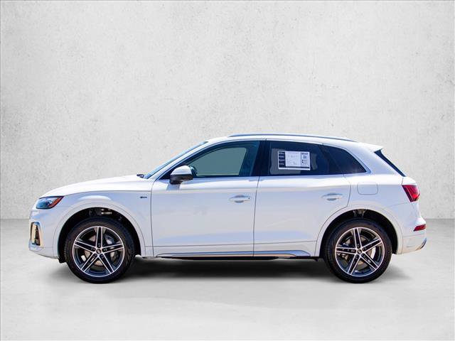 Used 2023 Audi Q5 e Premium w/ Convenience Package AWD/4WD image 8