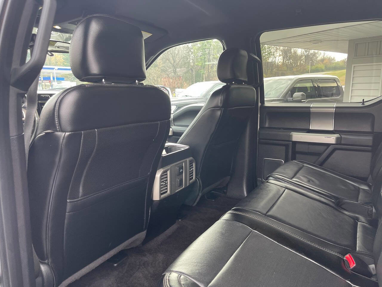 Used 2015 Ford F150 Lariat w/ Equipment Group 501A Mid AWD/4WD image 23