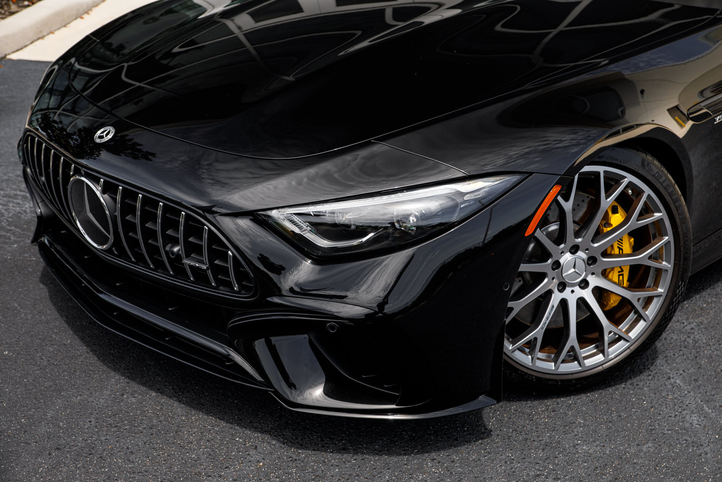 Used 2022 Mercedes-Benz SL 63 AMG 4MATIC image 4