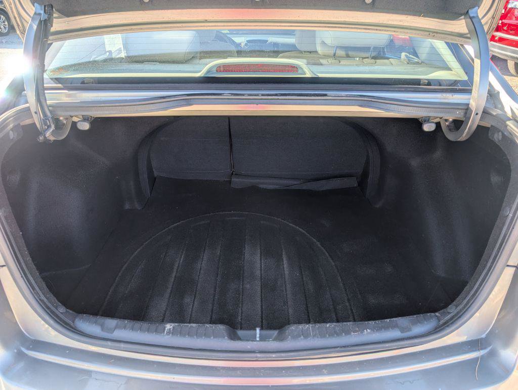 Used 2010 Kia Forte EX image 11