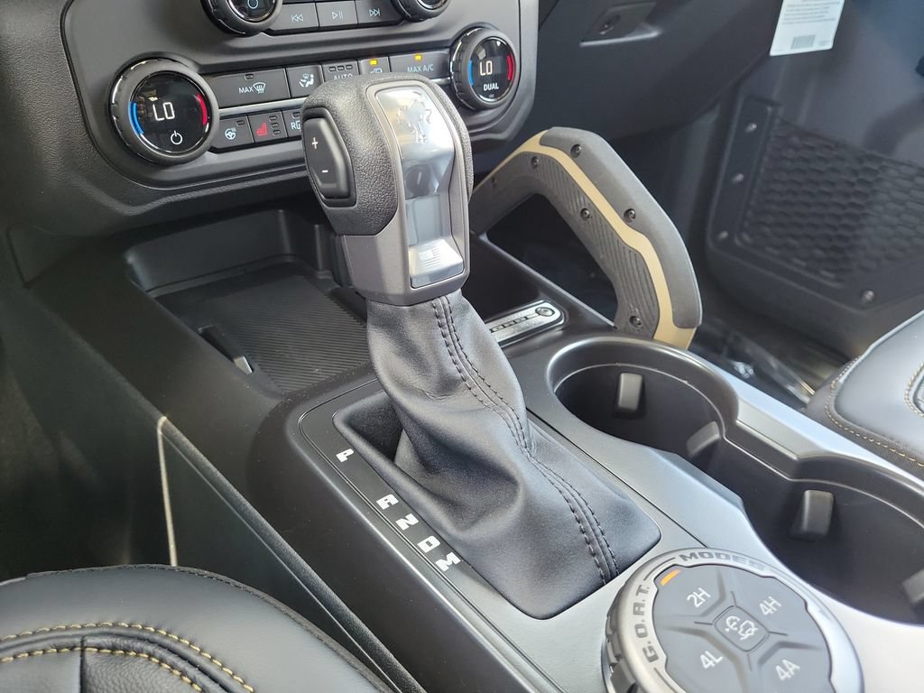 New 2026 Ford Bronco Badlands AWD/4WD image 25