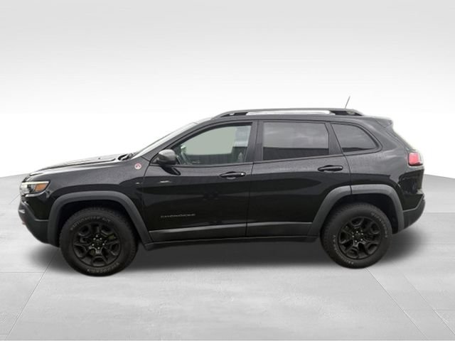 Used 2019 Jeep Cherokee Trailhawk w/ Comfort/Convenience Group AWD/4WD image 14