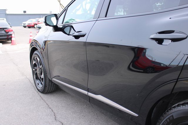 Used 2025 Kia Sportage SX image 50
