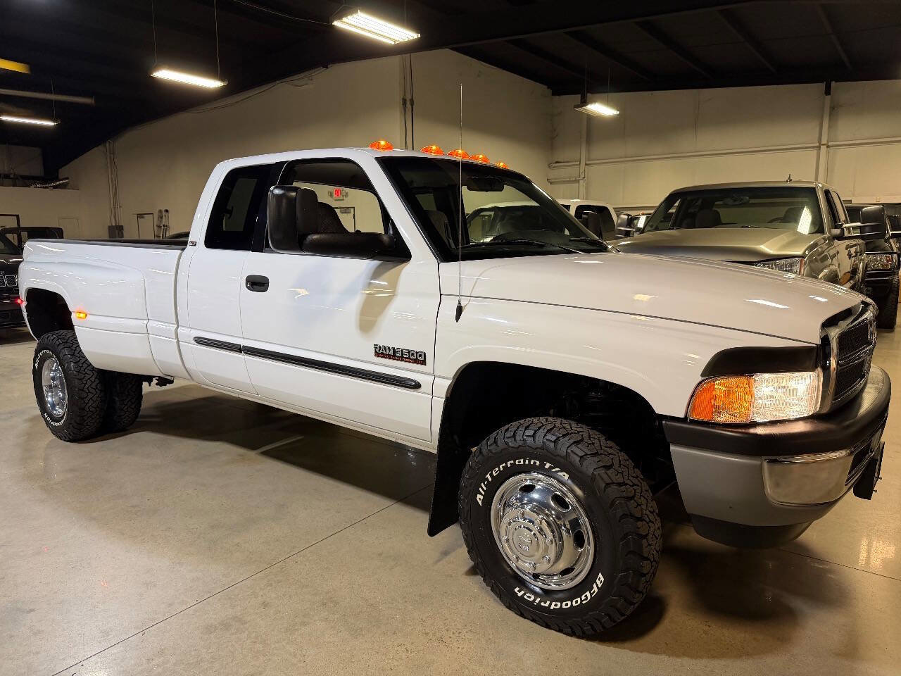 Used 2001 Dodge Ram 3500 Truck 4x4 Quad Cab image 1