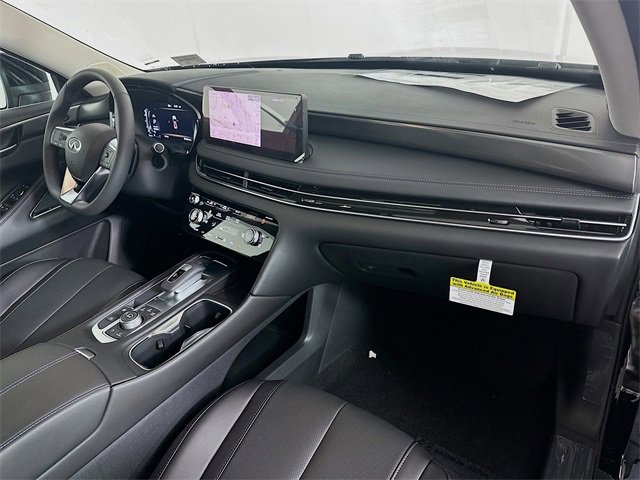 Certified 2025 INFINITI QX60 Luxe image 24