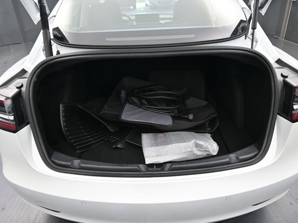 Used 2021 Tesla Model 3 Standard Range Plus image 37