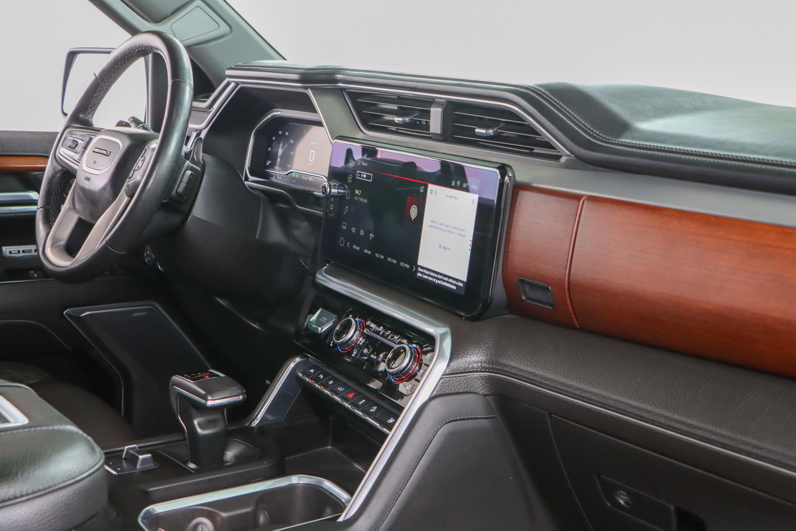 Used 2022 GMC Sierra 1500 Denali image 29