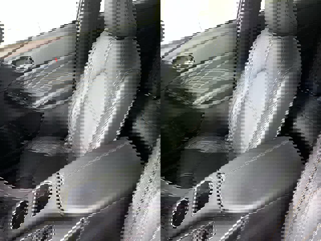 Used 2022 Toyota Avalon Limited w/ Advanced Safety Package image 27