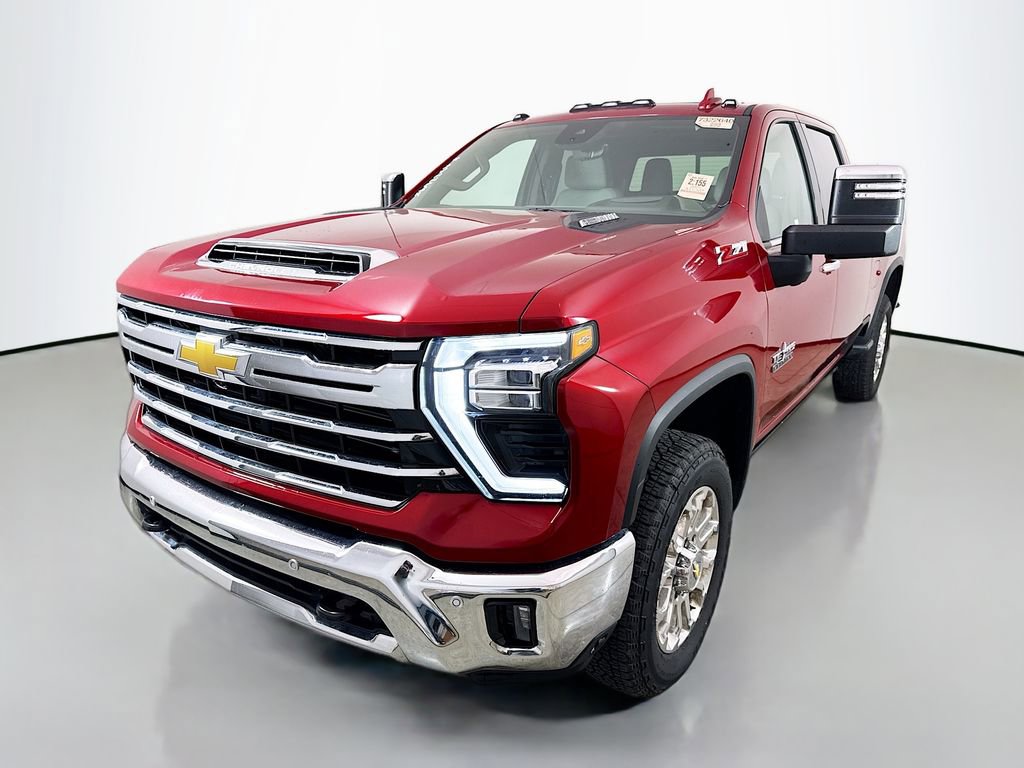 Used 2025 Chevrolet Silverado 3500 LTZ w/ LTZ Premium Texas Edition AWD/4WD image 3