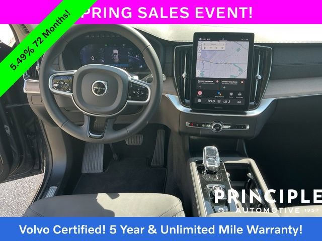 Certified 2025 Volvo XC90 B5 Plus AWD/4WD image 17
