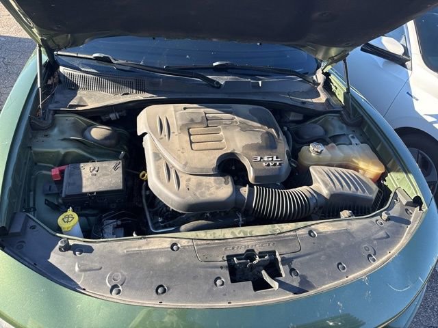 Used 2021 Dodge Charger SXT w/ Leather Interior Group image 43