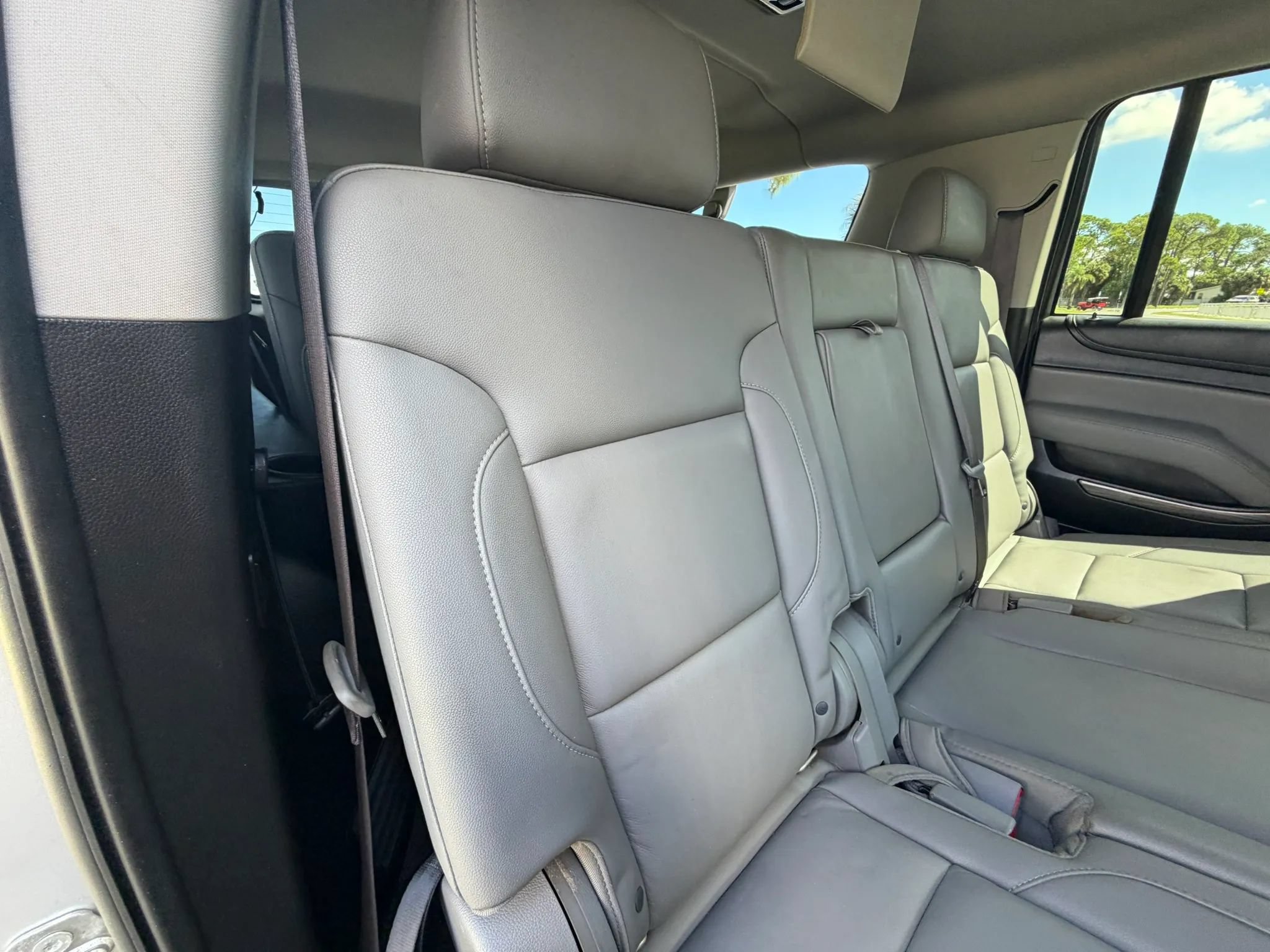 Used 2017 Chevrolet Suburban LT AWD/4WD image 27
