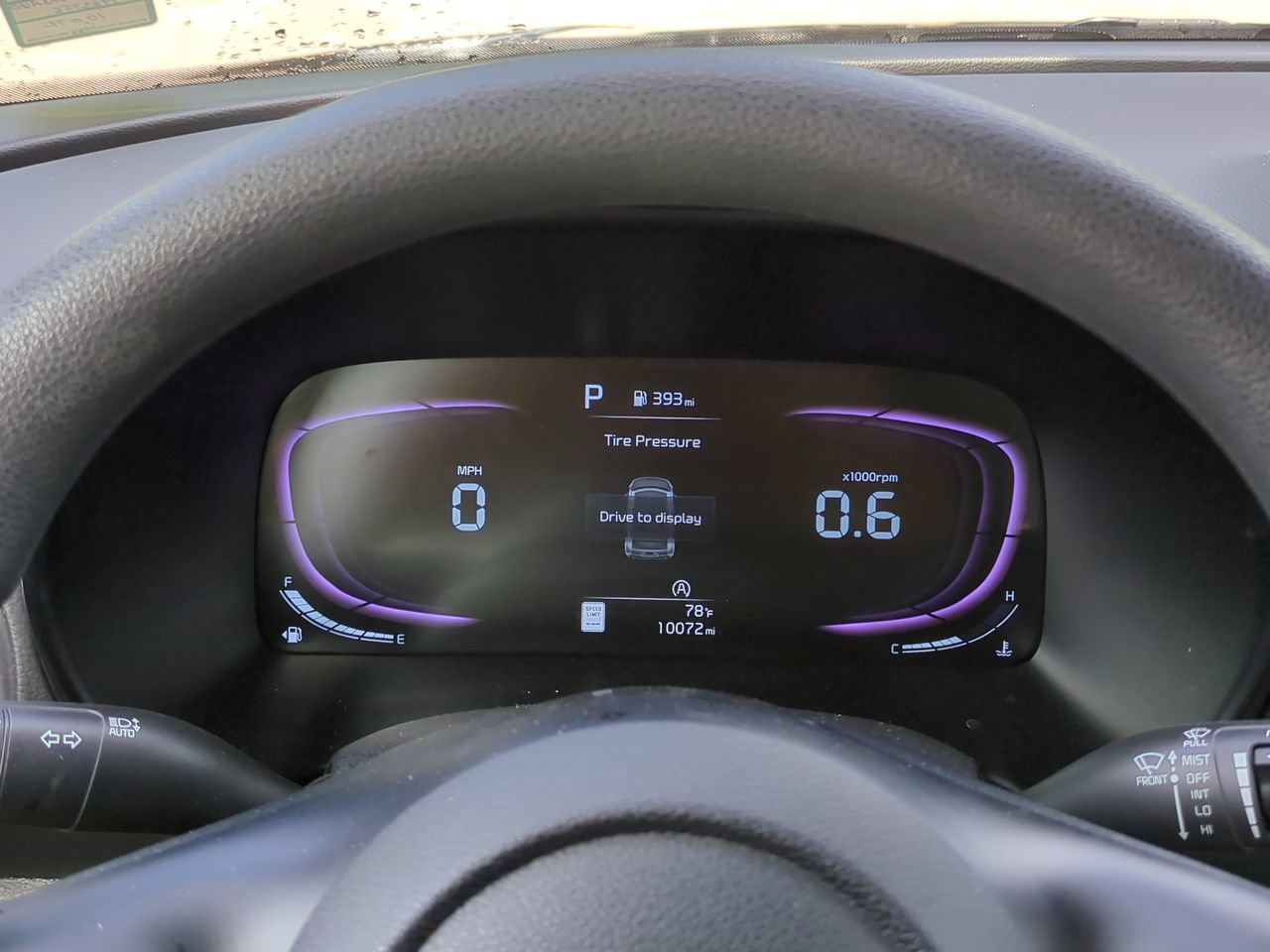Certified 2025 Kia Soul LX w/ LX Technology Package FWD image 25