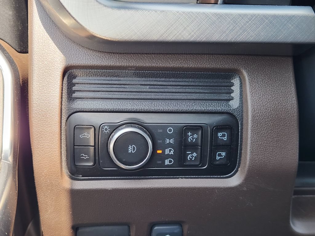 Certified 2025 Ford F250 King Ranch AWD/4WD image 22