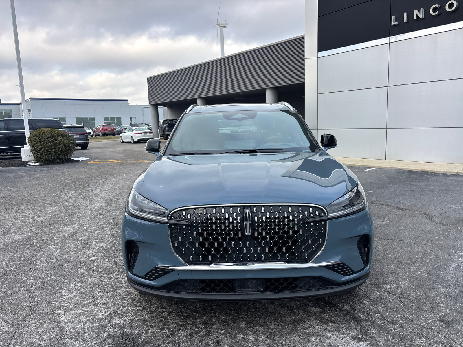 New 2026 Lincoln Aviator Reserve image 2