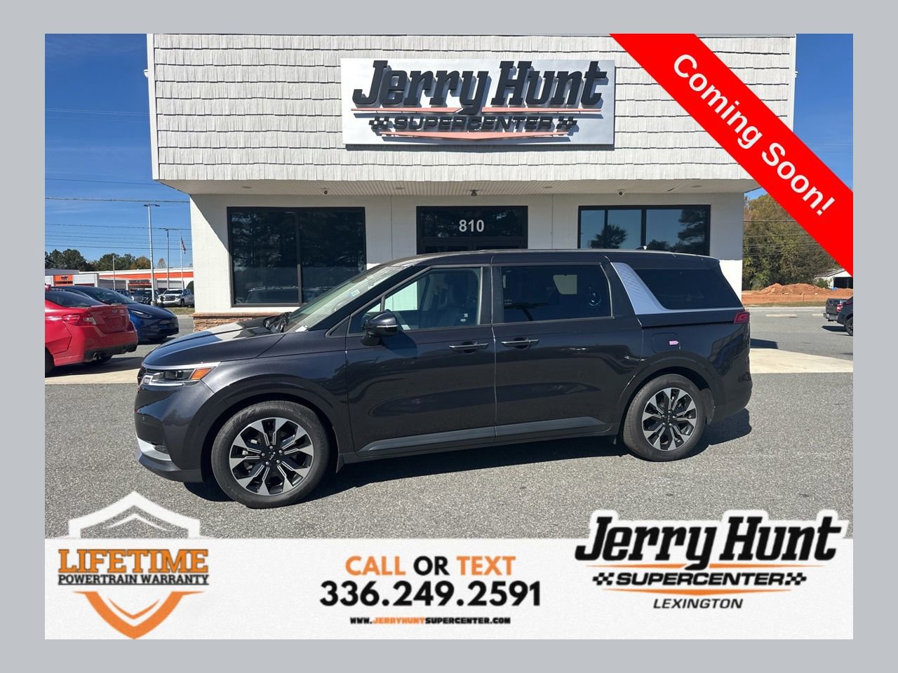 Used 2024 Kia Carnival EX