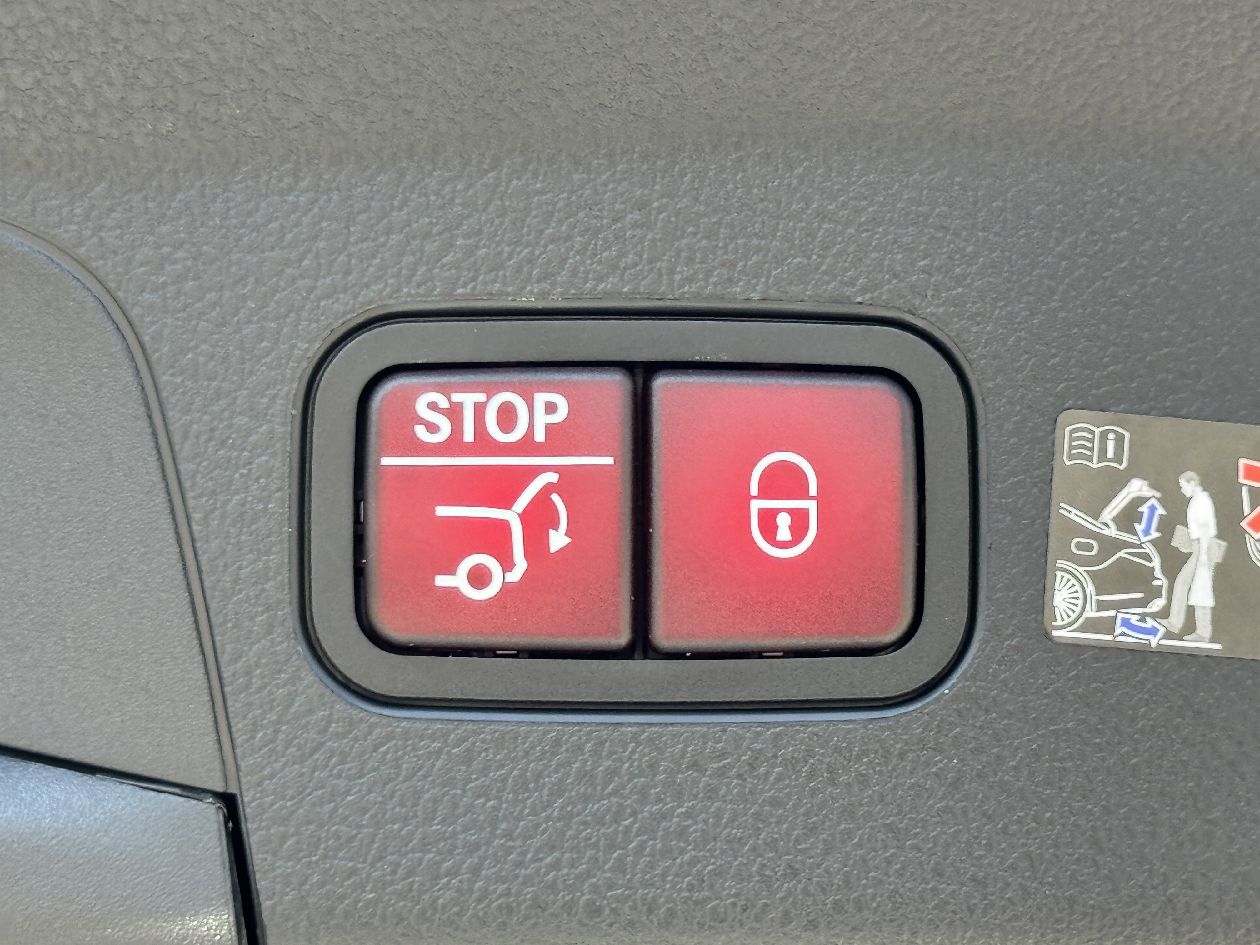 New 2026 Mercedes-Benz GLE 450 4MATIC Coupe image 14