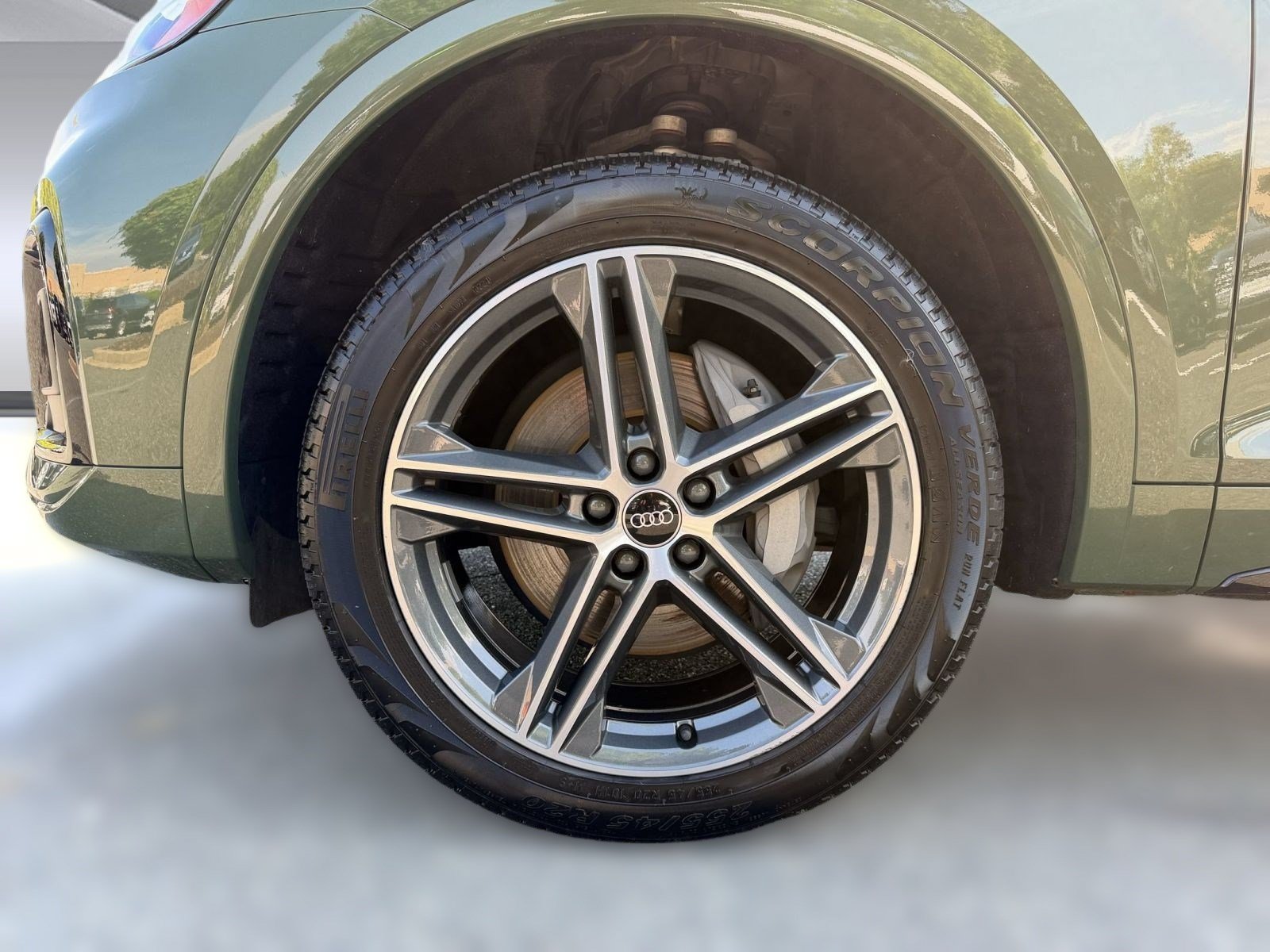 Used 2022 Audi Q5 e Premium Plus AWD/4WD image 12