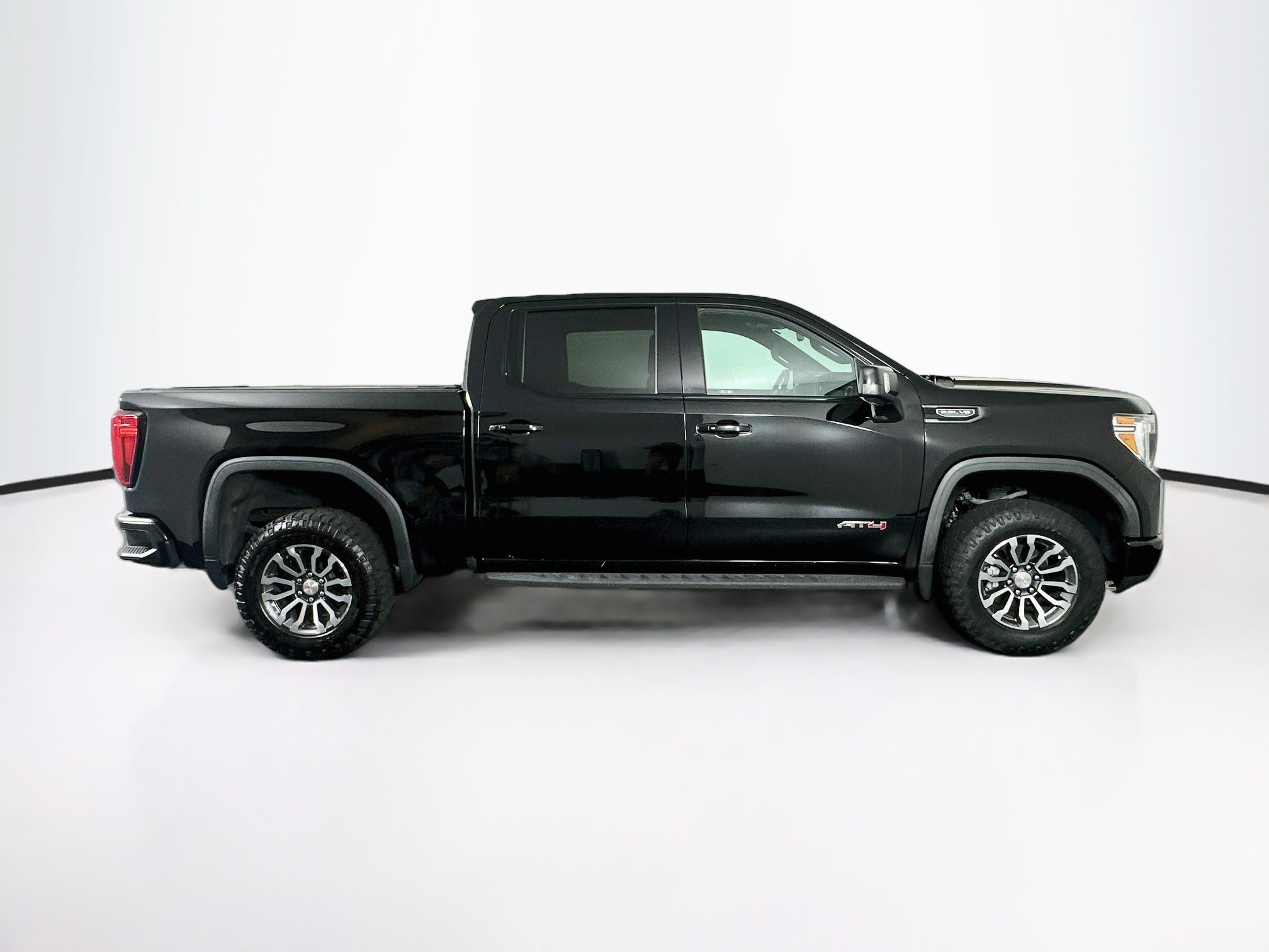 Used 2021 GMC Sierra 1500 AT4 w/ AT4 Premium Package AWD/4WD image 10
