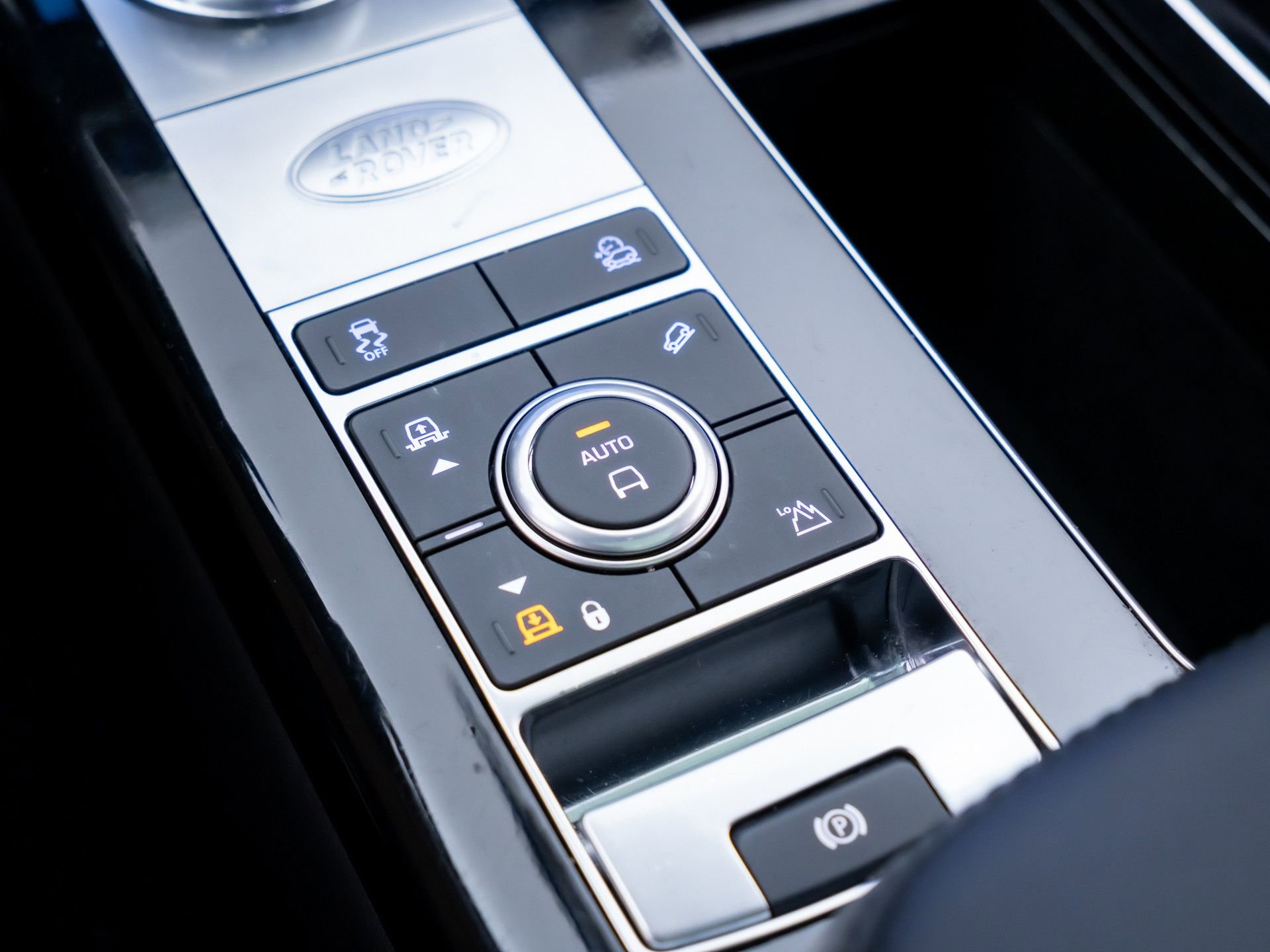 Used 2021 Land Rover Range Rover Westminster Edition image 30