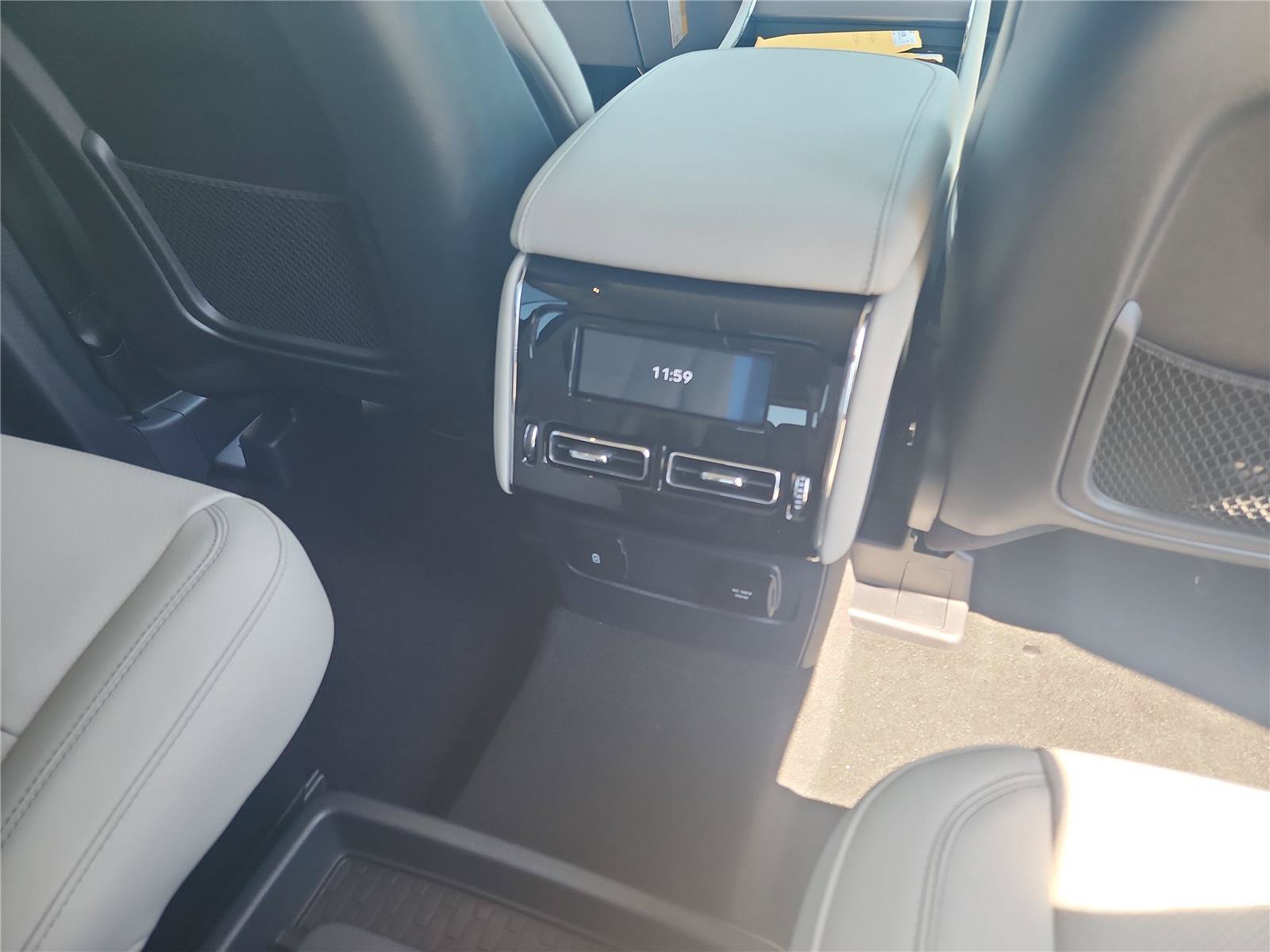 New 2026 Lincoln Aviator 2WD image 22