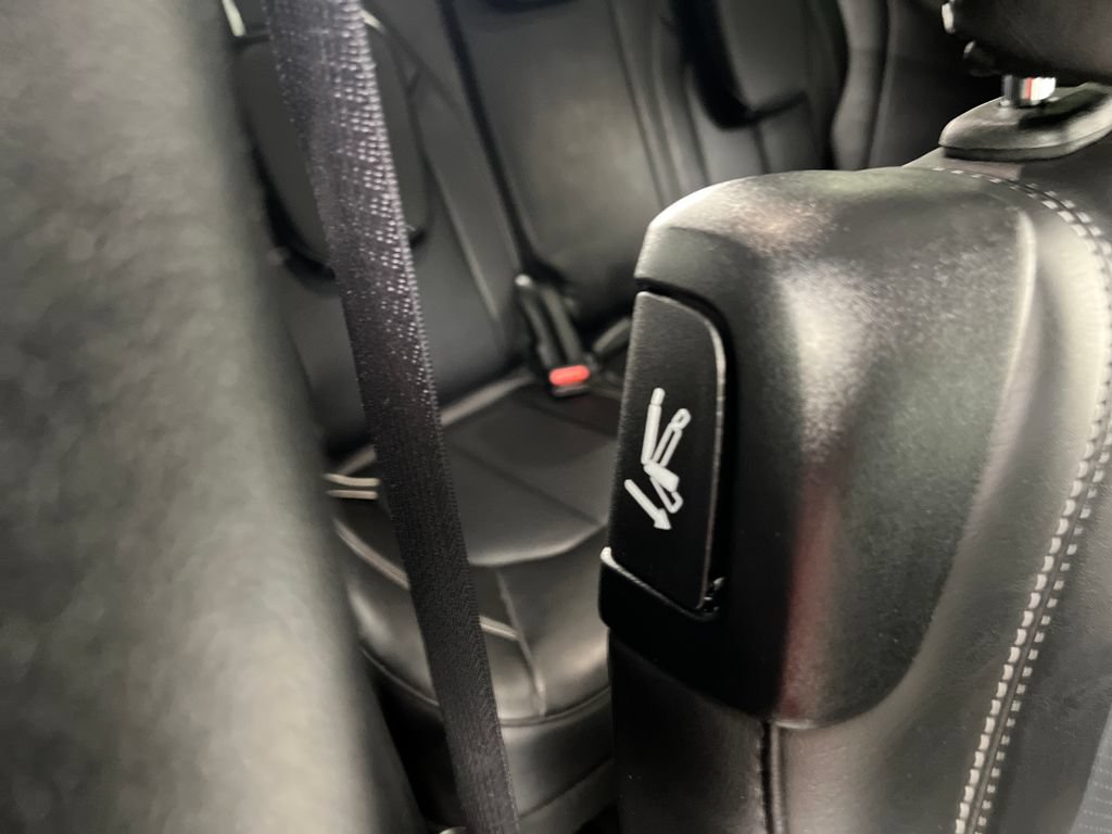 Used 2025 Chrysler Pacifica Select FWD image 31