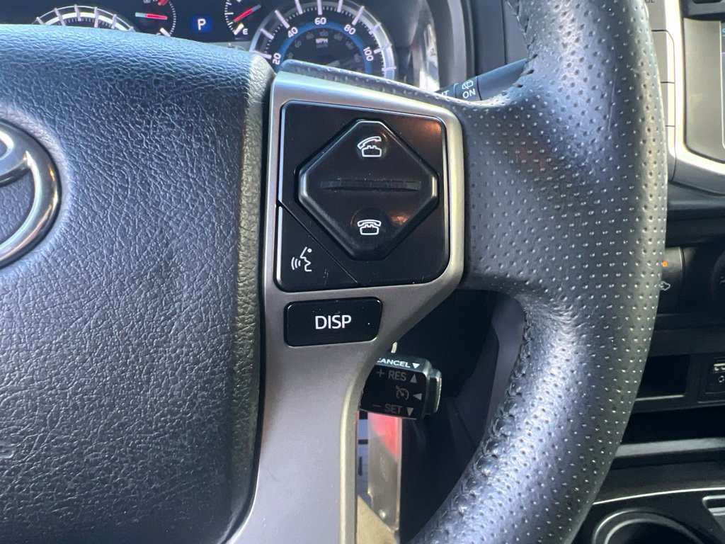 Used 2017 Toyota 4Runner SR5 RWD image 27