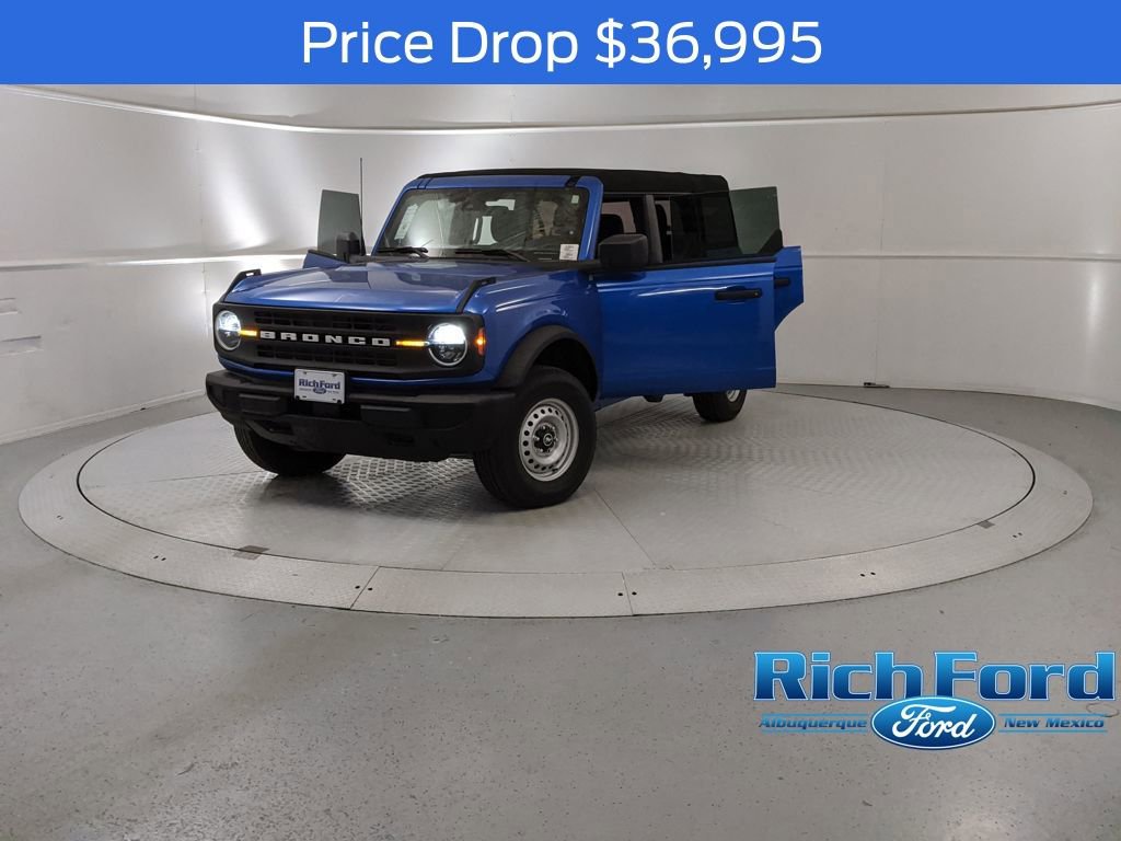 New 2025 Ford Bronco 4-Door image 12