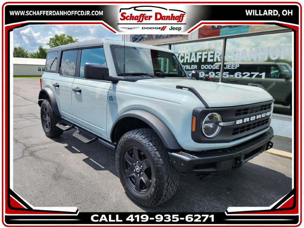 Used 2023 Ford Bronco Black Diamond AWD/4WD image 1