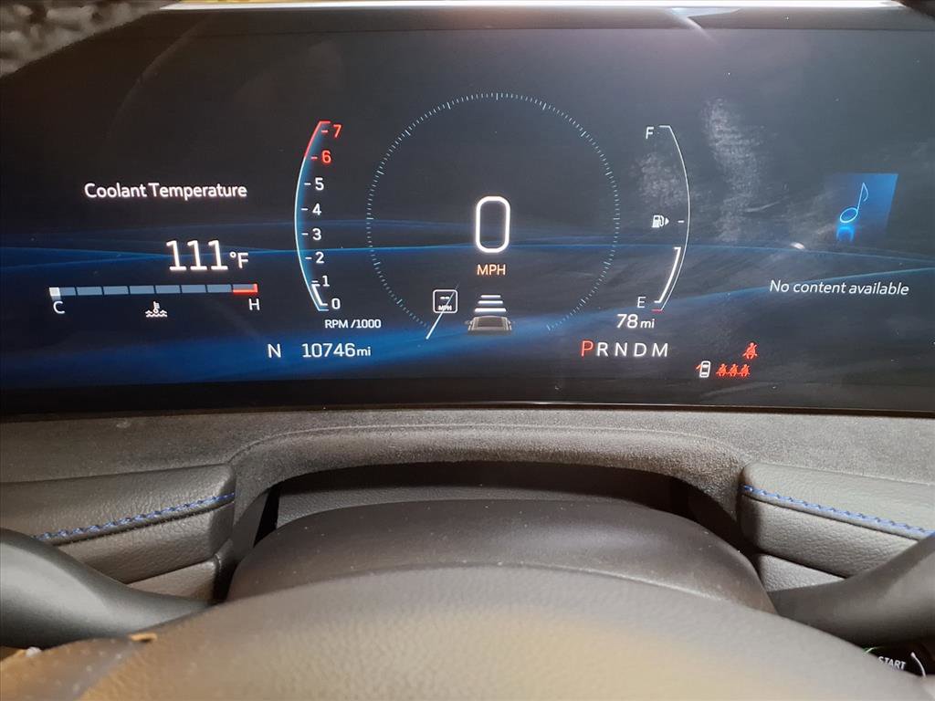 Certified 2025 Cadillac XT4 Sport w/ Cold Weather Package image 9