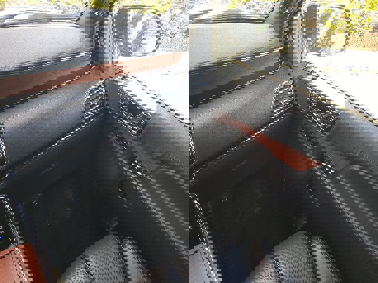 Used 2024 Lincoln Navigator Reserve image 17