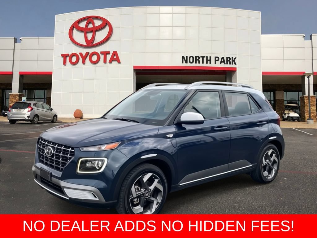 Used 2025 Hyundai Venue Limited FWD image 1