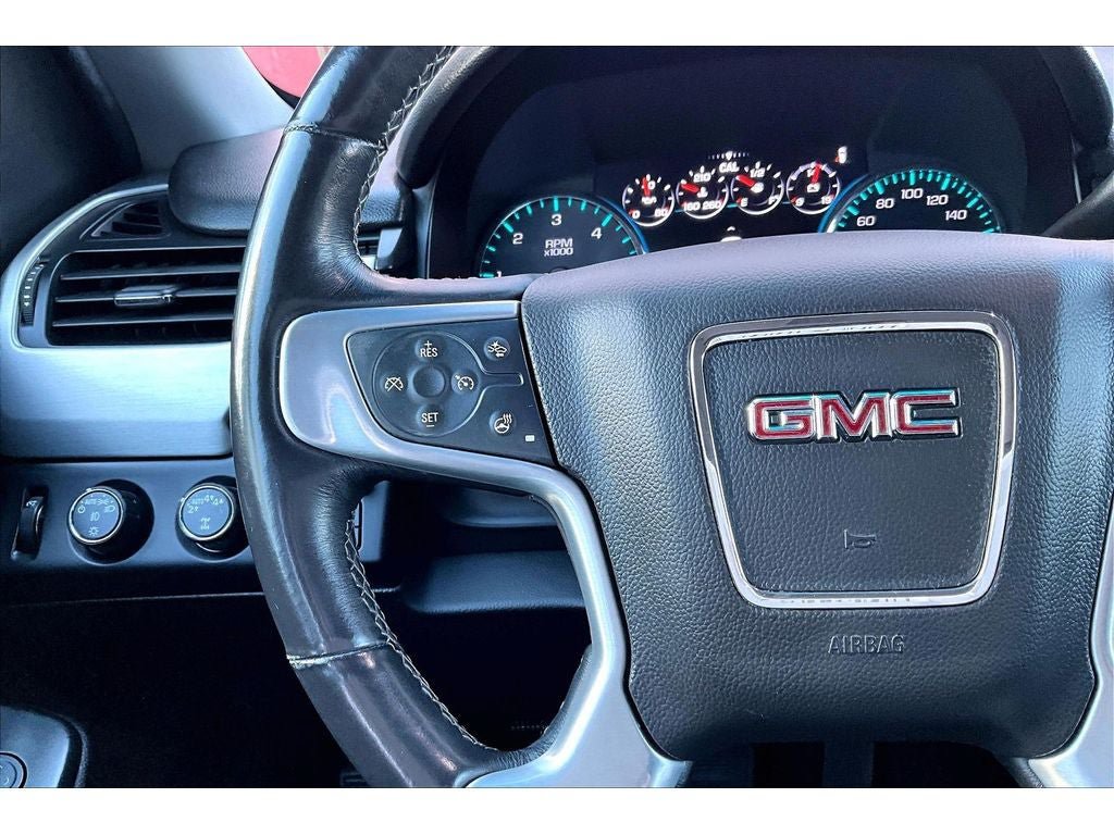 Used 2017 GMC Yukon SLT w/ HD Trailering Package AWD/4WD image 21