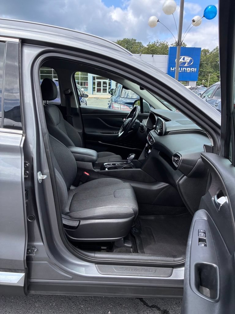Used 2019 Hyundai Santa Fe SEL FWD image 21