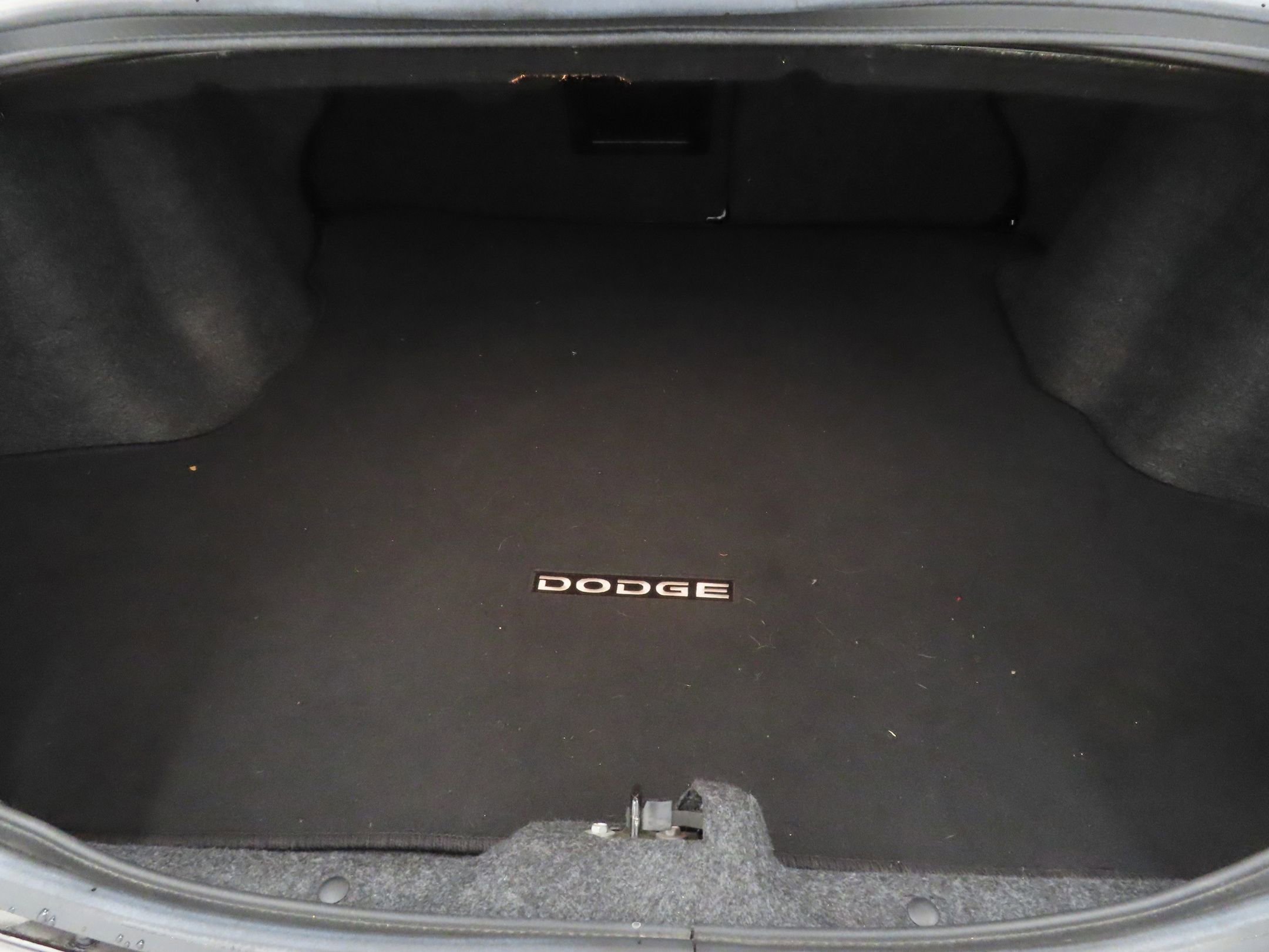 Used 2014 Dodge Avenger SXT w/ Rallye Appearance Group FWD image 20