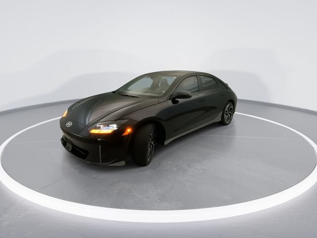 Used 2024 Hyundai Ioniq 6 SEL RWD image 2