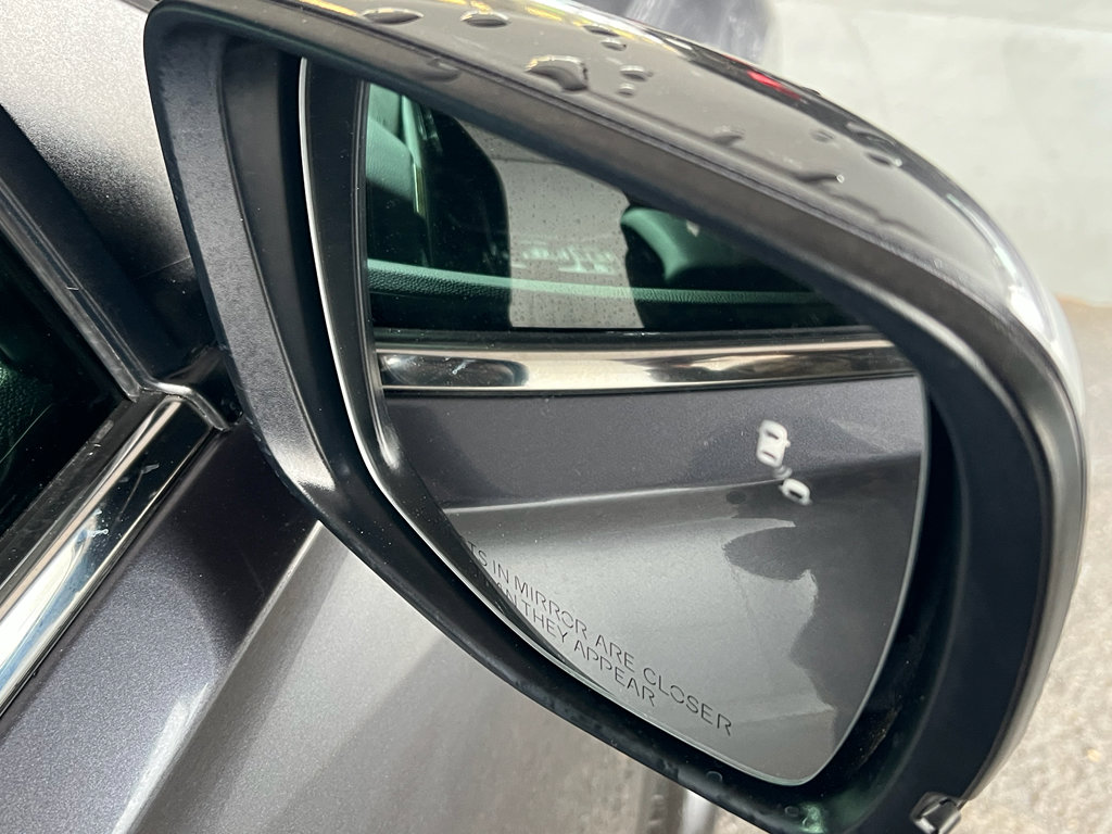 Used 2024 Honda Pilot EX-L image 11